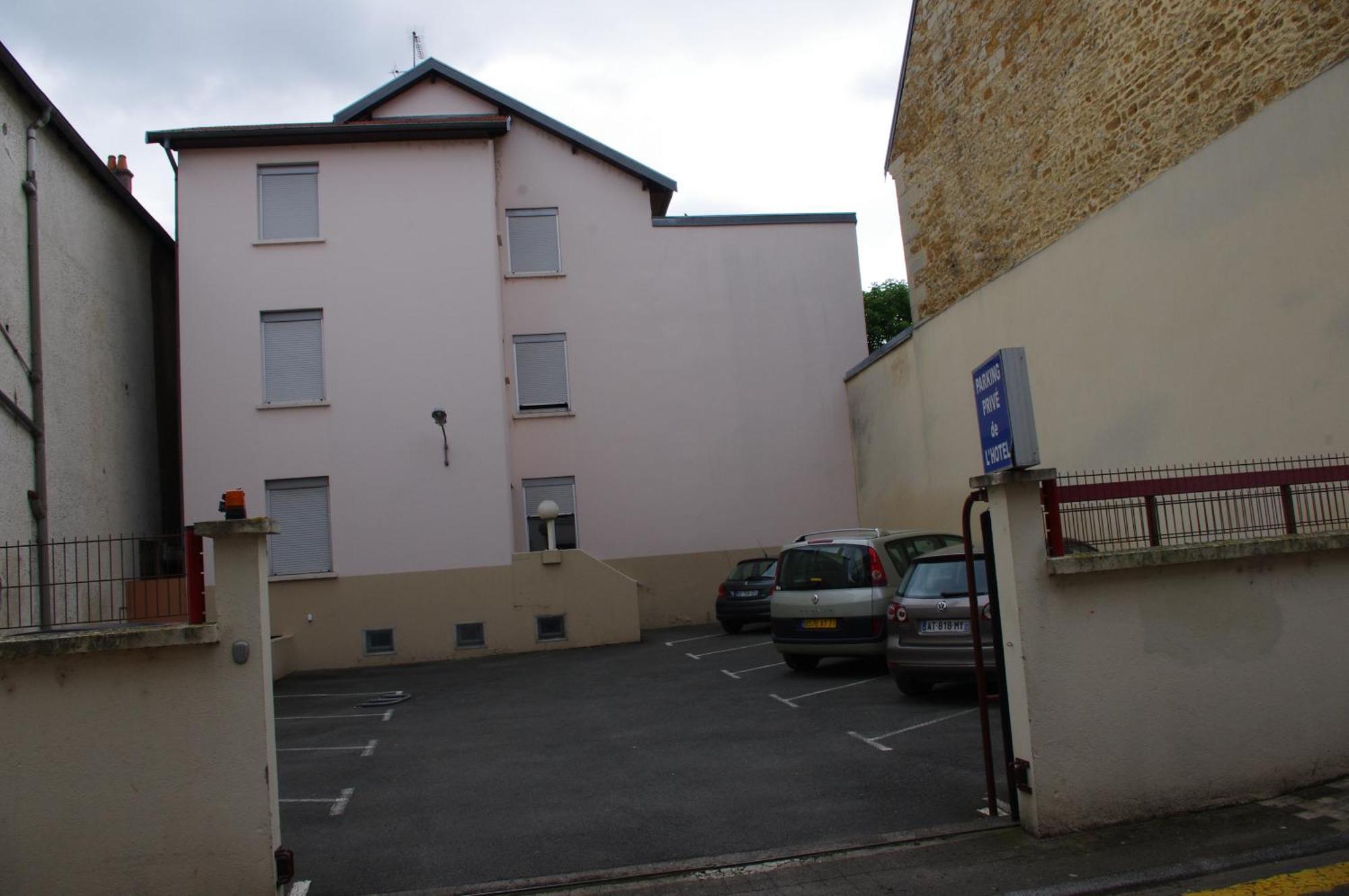 Hotel Du Lion Vesoul Exterior photo